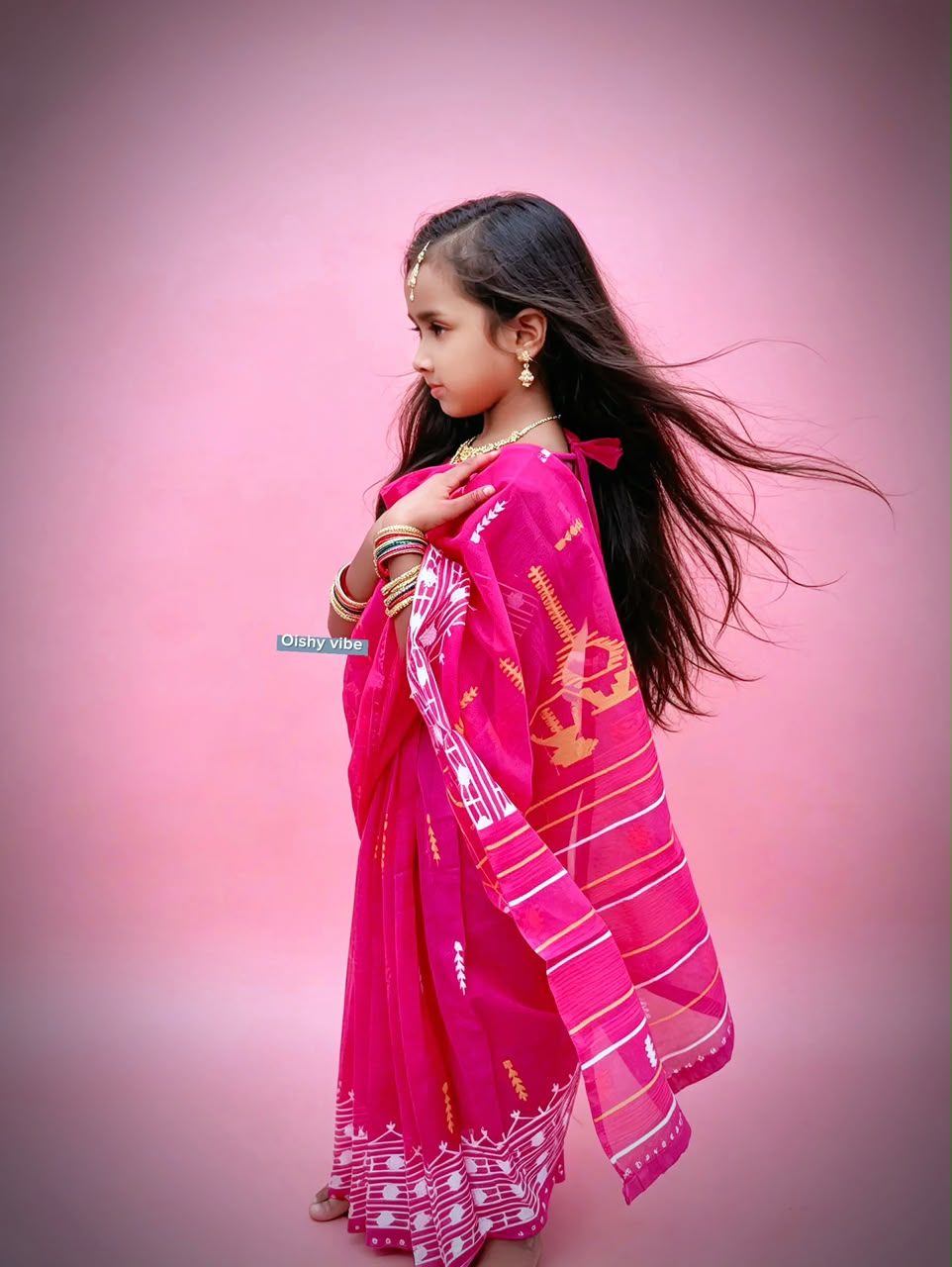 ছোট্ট সোনামণির মিষ্টি হাসিতে নতুন সাজ - Image 2